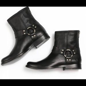 Frye Black Silver Phillip Harness Short Boots/Booties 5.5